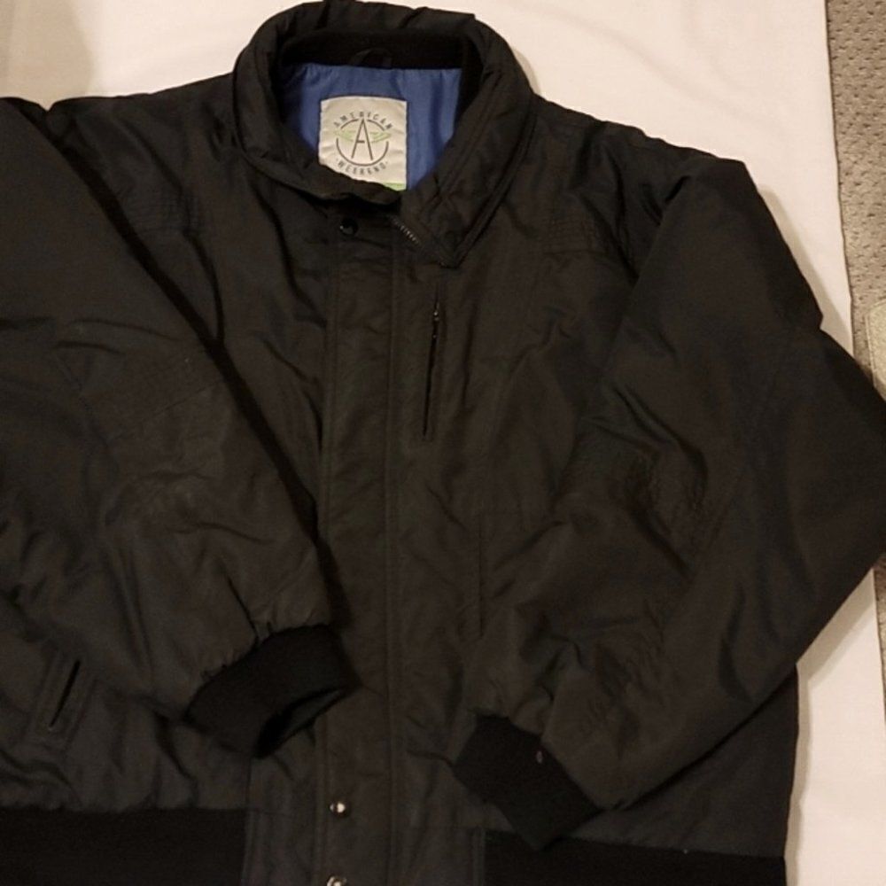 American‎ weekend  men's jacket size Xl